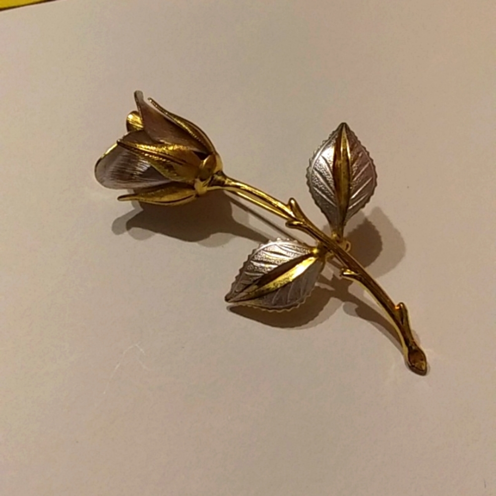 Rose pin brooch silver & gold tone vintage